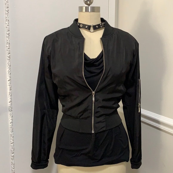 🔸 5/$35! Black beaded top by Flats & Heels - Picture 2 of 5